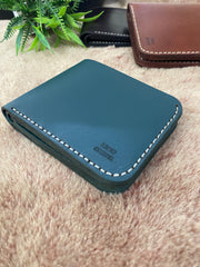 Mens Premium Leather Wallet Slim Minimalistic Style 100% Real Leather Bottle Green Color