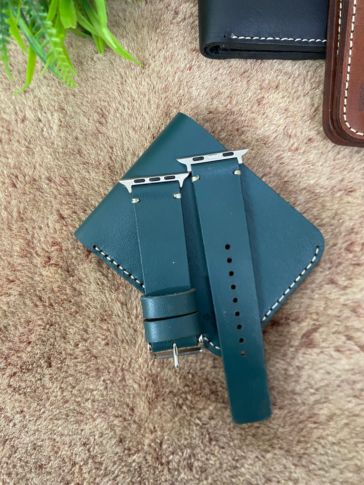 COMBO Bottle Green Leather Strap Simple Style Band for Apple Watch + Same Color Leather Wallet Handmade | ZINOSKINS