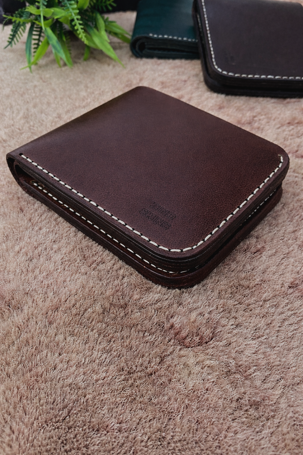 Mens Premium Leather Wallet Slim Minimalistic Style 100% Real Leather Dark Brown Color